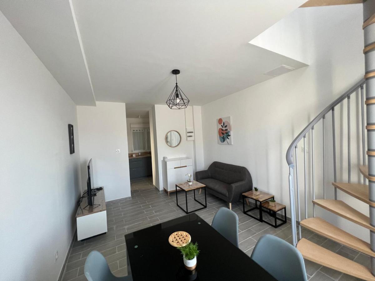 180B - Duplex T2 Tout Confort - Wifi Netflix Ле-Гон-Понтувре Экстерьер фото