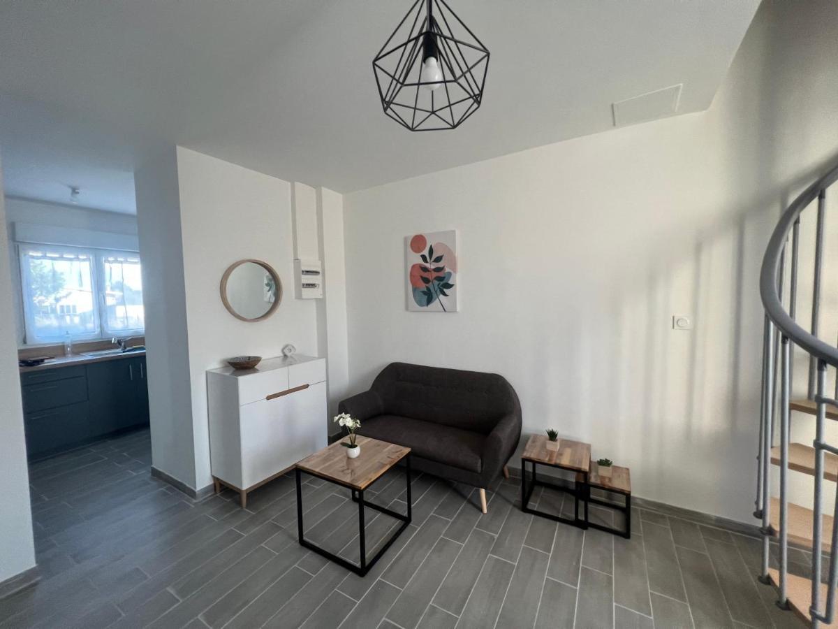 180B - Duplex T2 Tout Confort - Wifi Netflix Ле-Гон-Понтувре Экстерьер фото